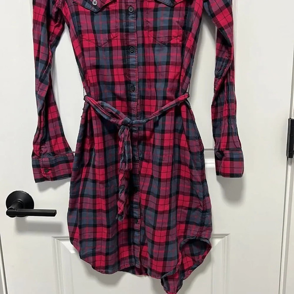 Gap || Flannel Western Shirtdress Long sleeves, double button cuffs Size XS. - Picture 5 of 7